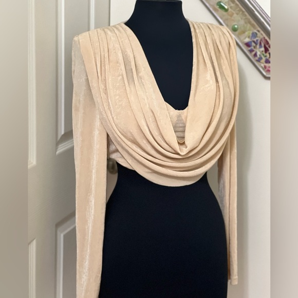 NWT Fashion Nova Weekend Behavior Cowl Neck Crop Top - Picture 5 of 16